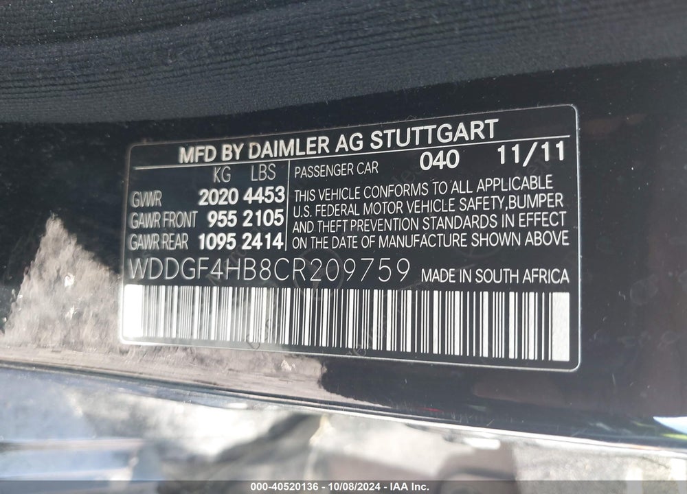 2012 MERCEDES-BENZ C 250 LUXURY/SPORT VIN: WDDGF4HB8CR209759
