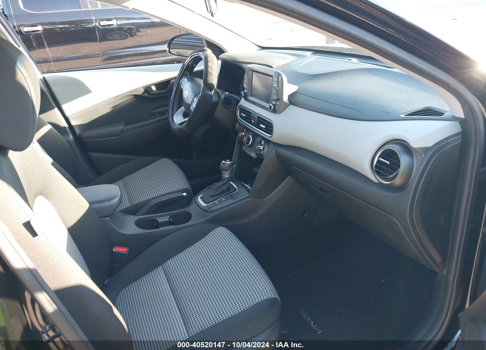 2021 HYUNDAI KONA SEL VIN: KM8K22AA1MU695816