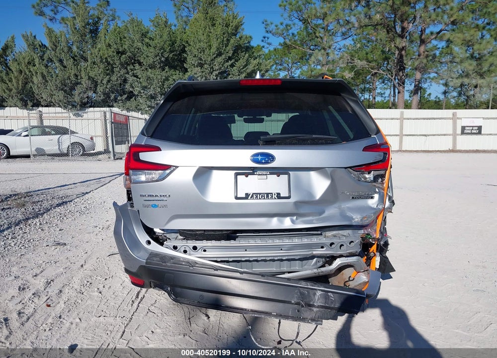2019 SUBARU FORESTER TOURING VIN: JF2SKAWC0KH410278