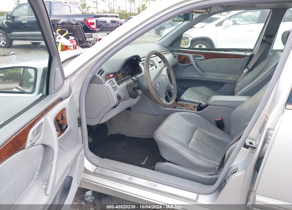 2001 MERCEDES-BENZ E 430 VIN: WDBJF70J81X060524