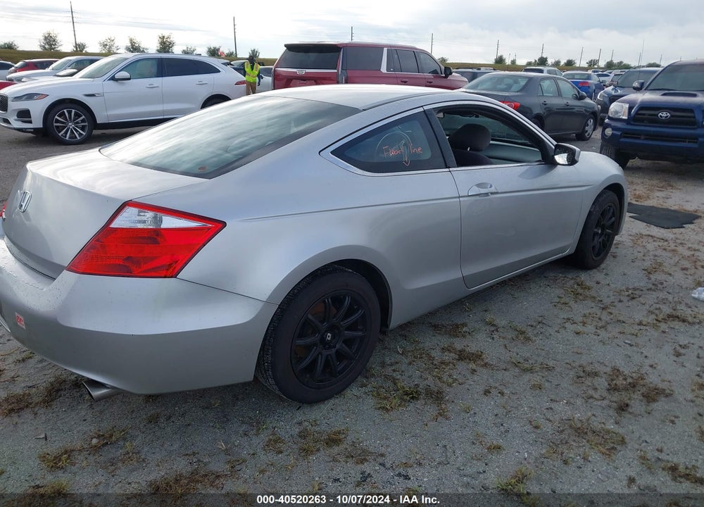 2010 HONDA ACCORD 2.4 LX-S VIN: 1HGCS1B35AA021282