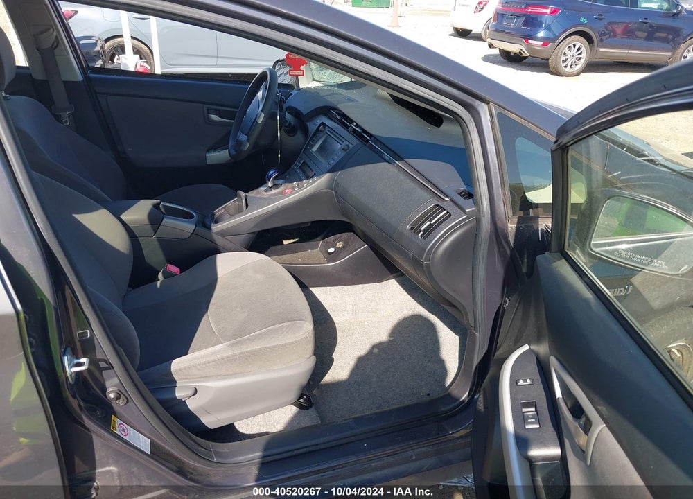 2013 TOYOTA PRIUS TWO VIN: JTDKN3DU9D1706537