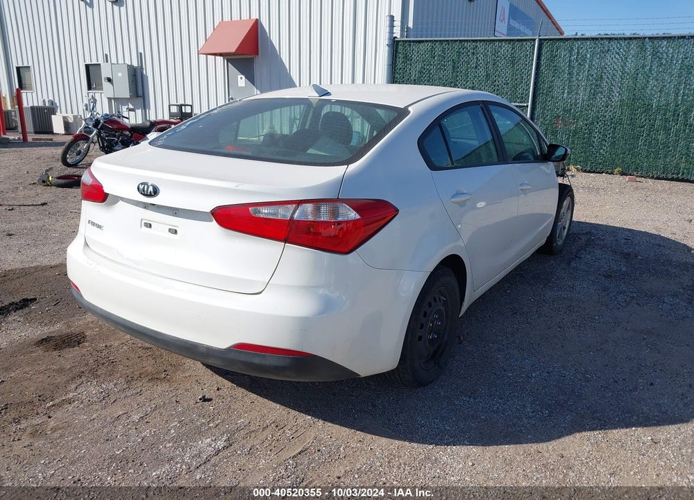 2016 KIA FORTE LX VIN: KNAFX4A61G5535381