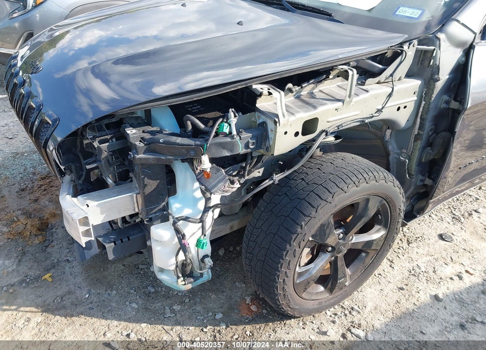 2017 JEEP CHEROKEE ALTITUDE FWD VIN: 1C4PJLABXHW666918
