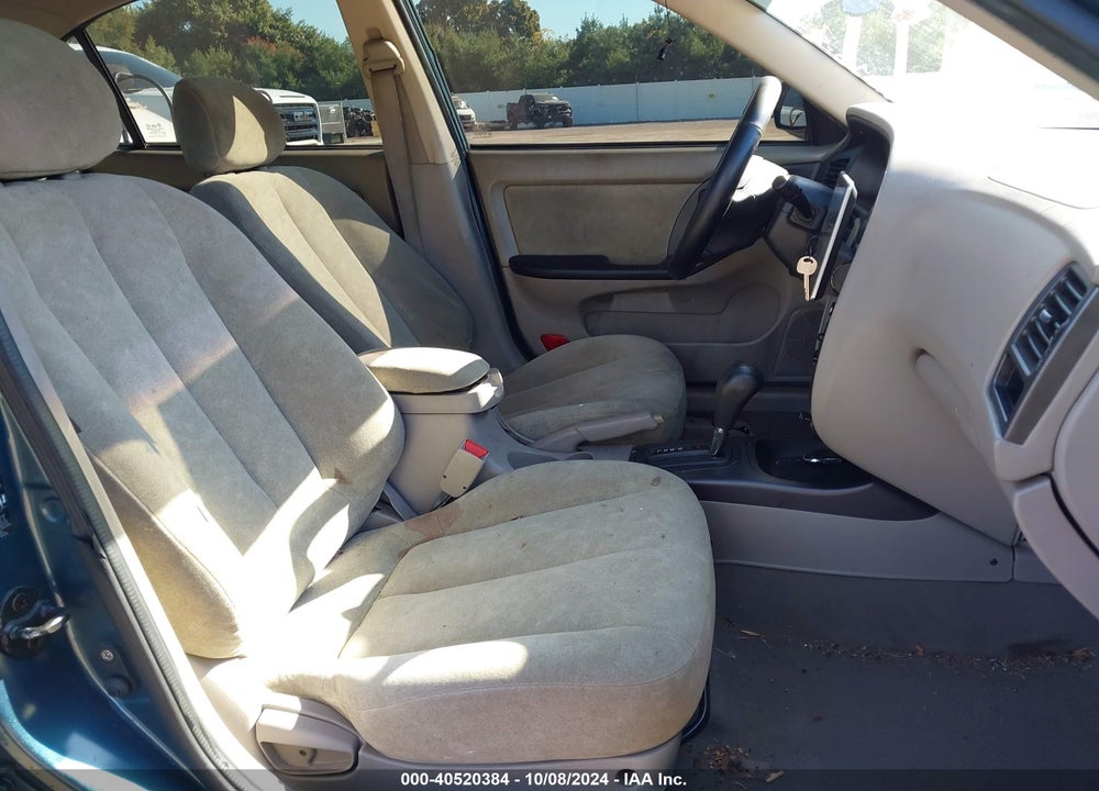 2003 HYUNDAI ELANTRA GLS/GT VIN: KMHDN45D83U618956