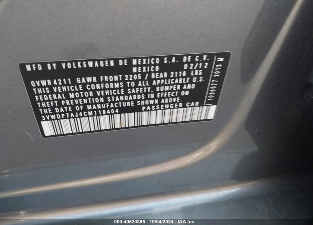 2012 VOLKSWAGEN JETTA 2.5L SE VIN: 3VWDP7AJ4CM118404