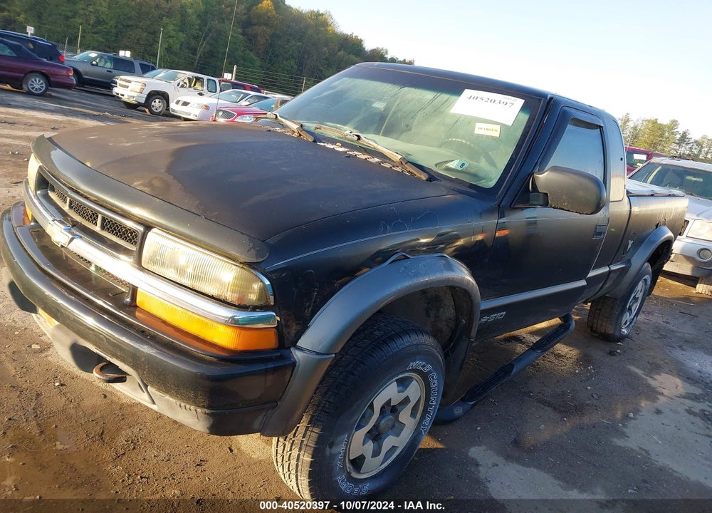1998 CHEVROLET S-10 LS VIN: 1GCCT19W6W8248815