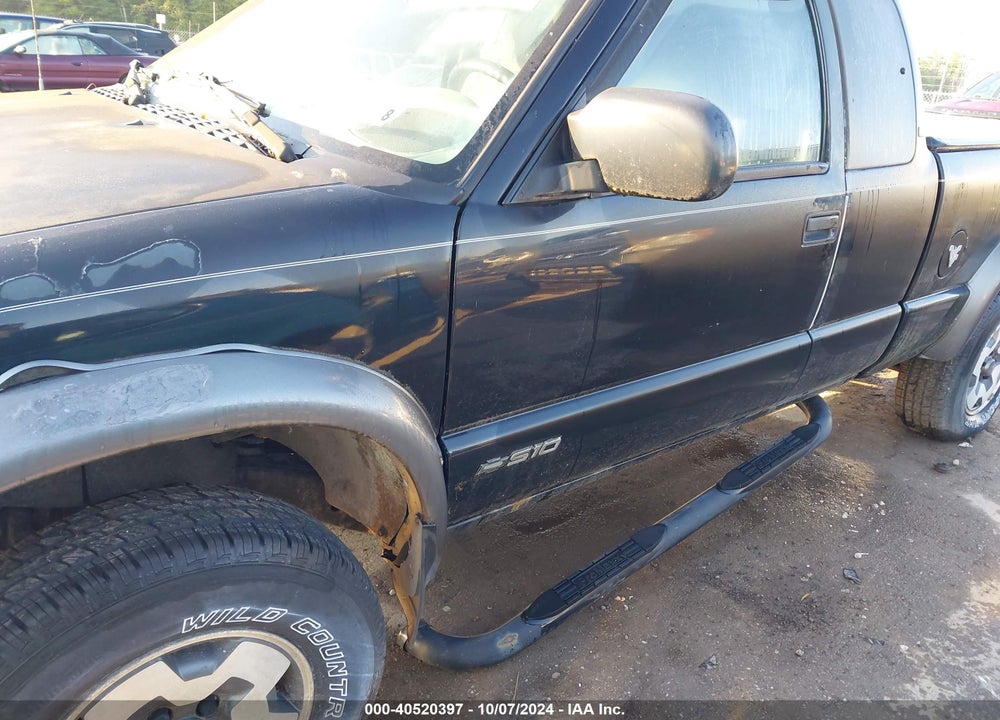 1998 CHEVROLET S-10 LS VIN: 1GCCT19W6W8248815