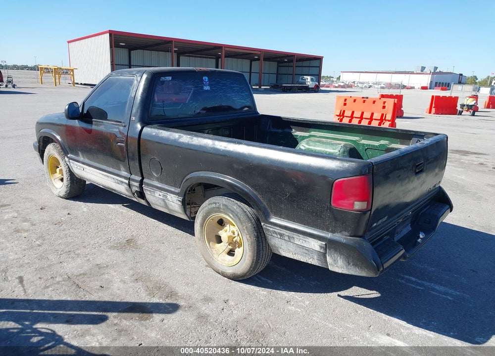 1997 CHEVROLET S-10 LS FLEETSIDE VIN: 1GCCS1444VK123676