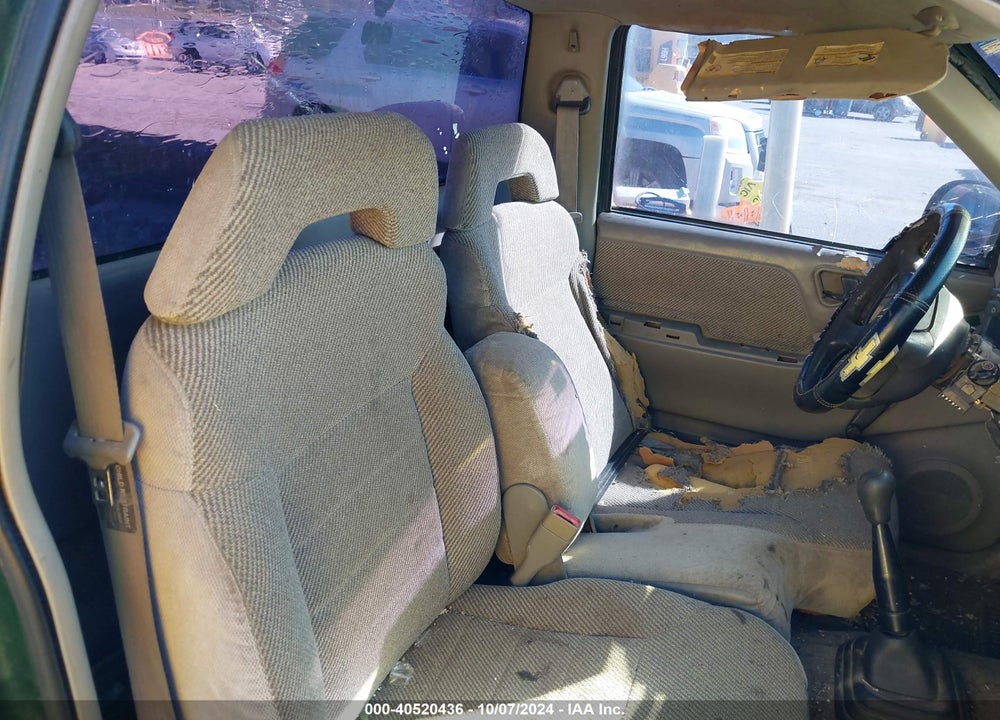 1997 CHEVROLET S-10 LS FLEETSIDE VIN: 1GCCS1444VK123676