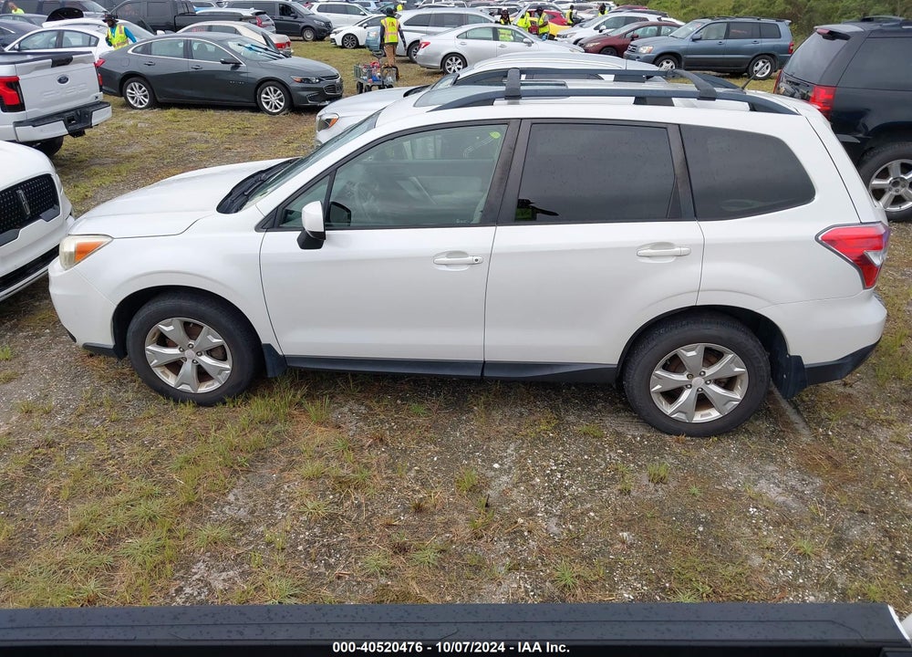 2014 SUBARU FORESTER 2.5I PREMIUM VIN: JF2SJAGC1EH518494
