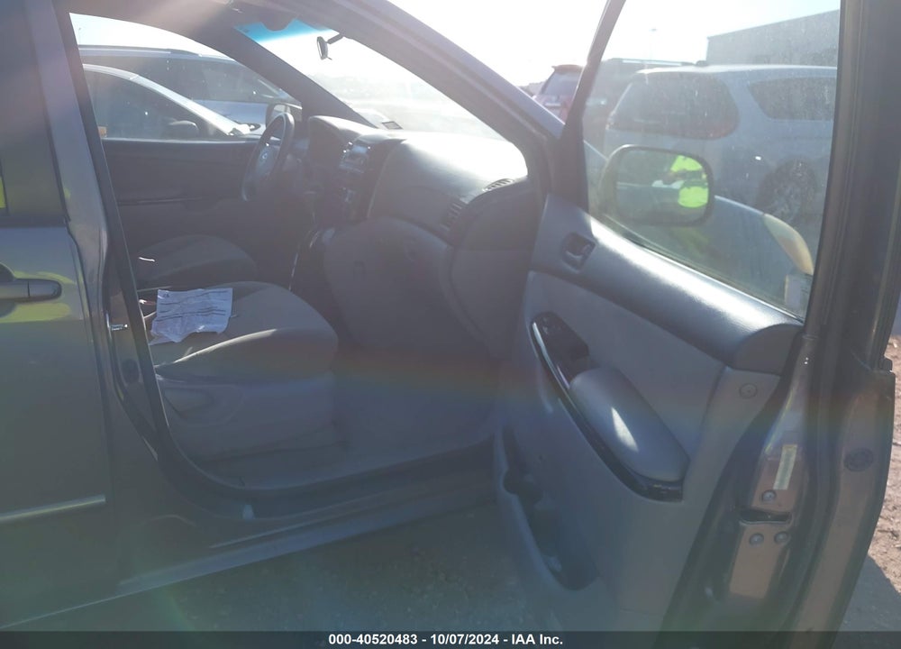 2004 TOYOTA SIENNA LE VIN: 5TDZA23C24S105244