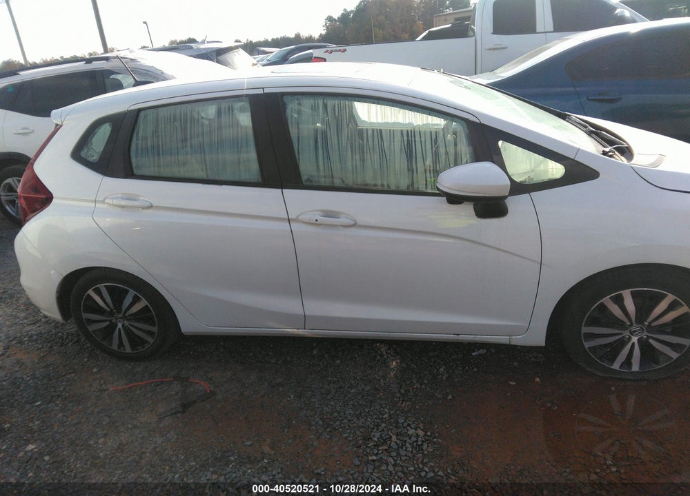 2018 HONDA FIT EX VIN: 3HGGK5H83JM713121