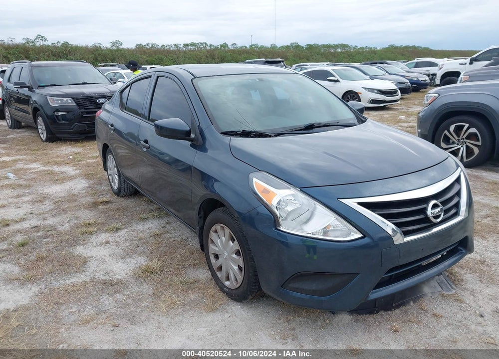 2017 NISSAN VERSA 1.6 S+ VIN: 3N1CN7AP8HL895175