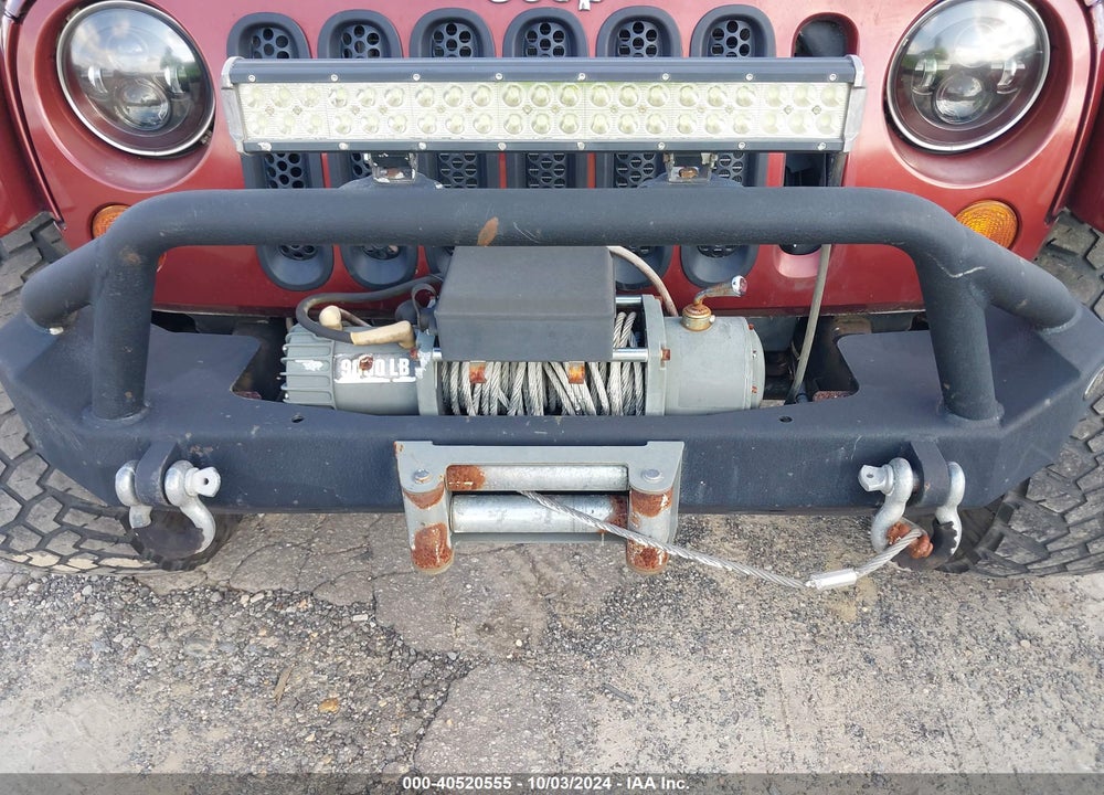 2008 JEEP WRANGLER UNLIMITED SAHARA VIN: 1J4GA59118L527358
