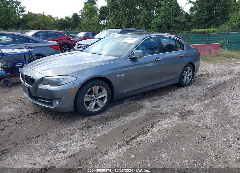2012 BMW 528I XDRIVE VIN: WBAXH5C56CDW07056