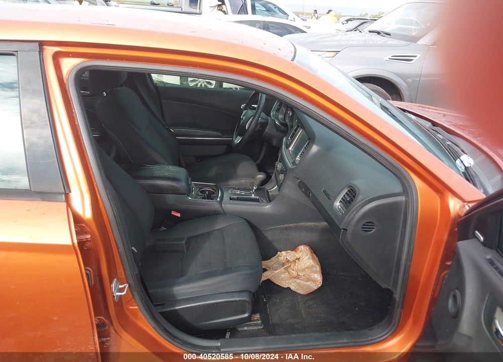 2011 DODGE CHARGER VIN: 2B3CL3CG1BH511974