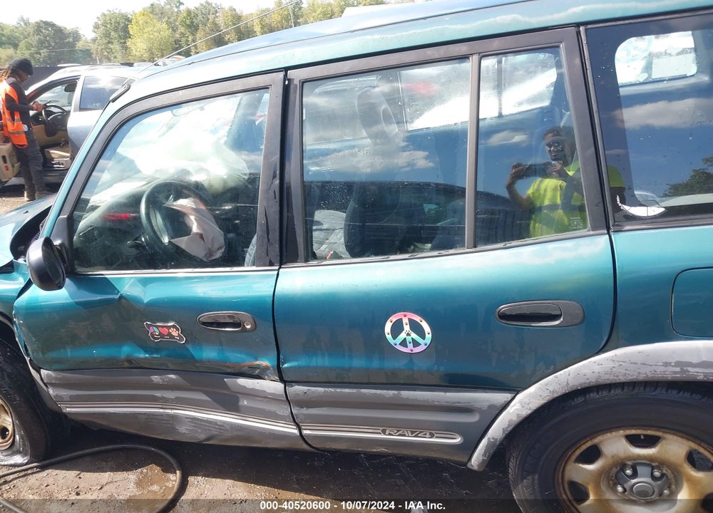 1997 TOYOTA RAV4 VIN: JT3HP10V8V7059820