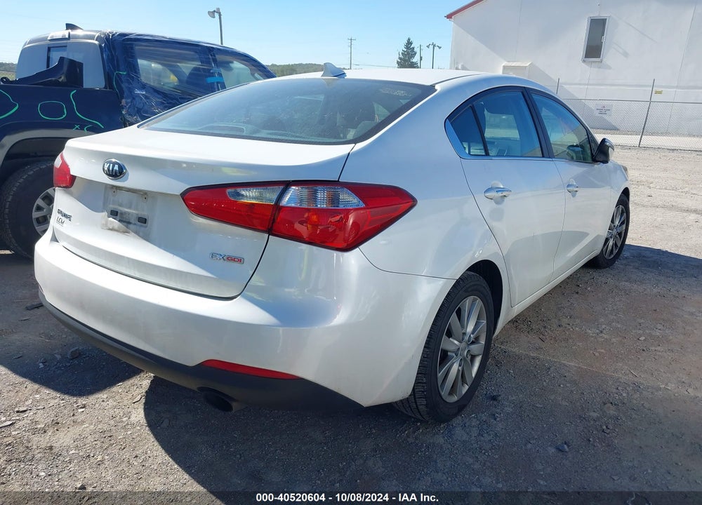 2015 KIA FORTE EX VIN: KNAFX4A89F5422360