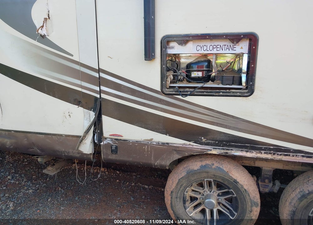 2016 JAYCO FIFTH WHEEL VIN: 1UJCJ0BS3G1P30076