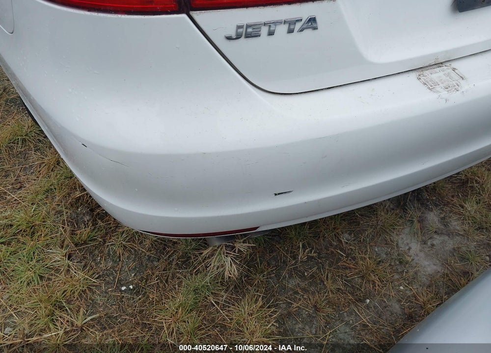 2014 VOLKSWAGEN JETTA 2.0L S VIN: 3VW2K7AJ1EM355005