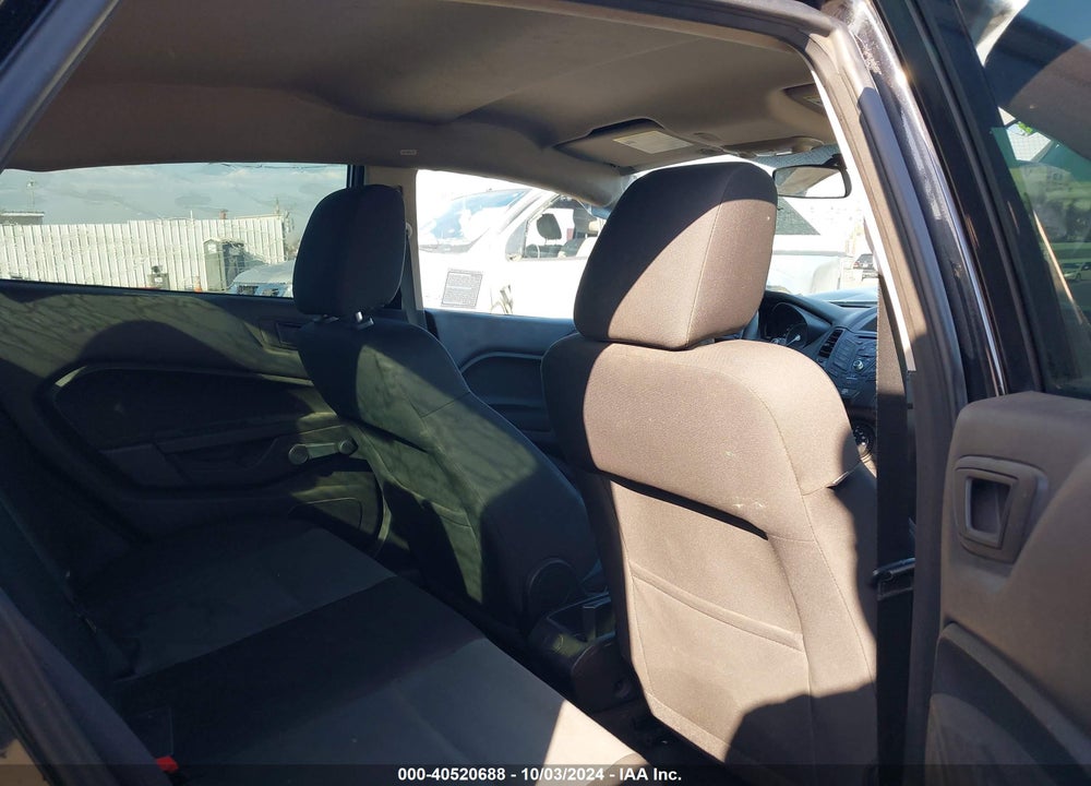 2015 FORD FIESTA S VIN: 3FADP4AJ1FM221176