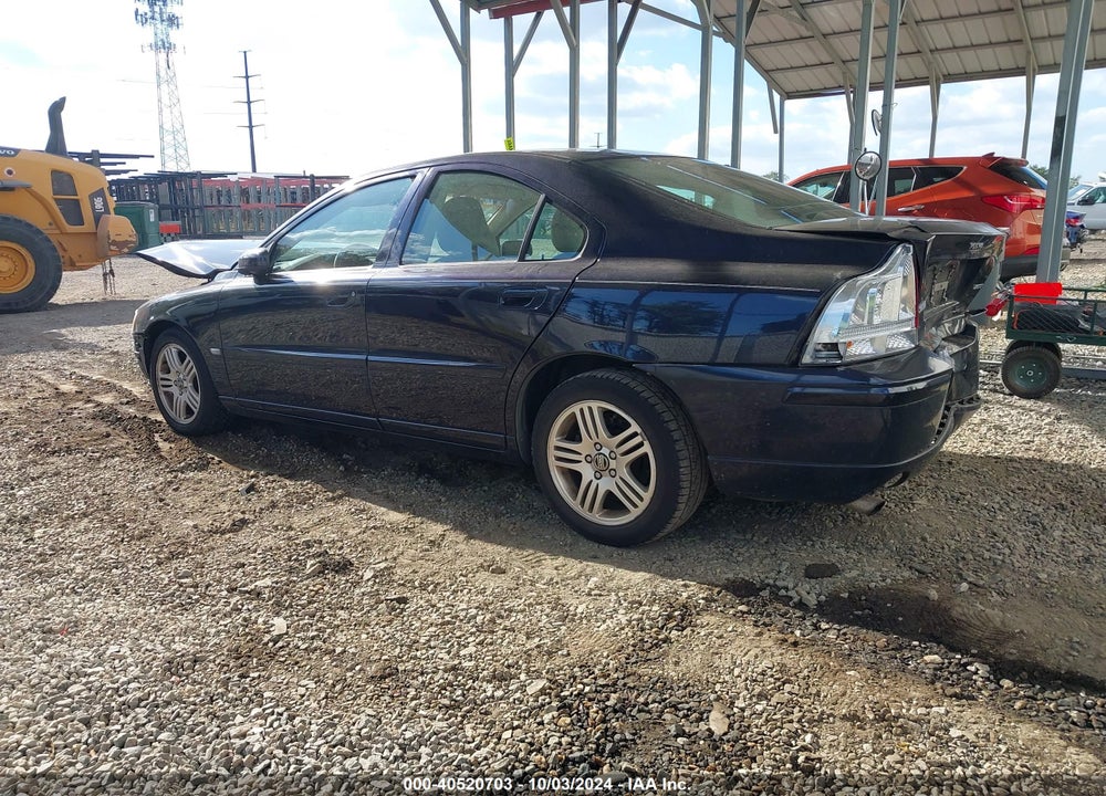 2006 VOLVO S60 2.5T VIN: YV1RS592462546360