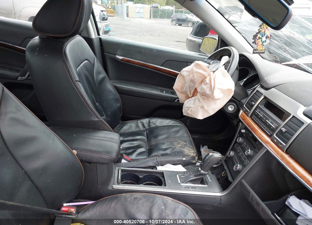 2010 LINCOLN MKZ VIN: 3LNHL2GCXAR647279