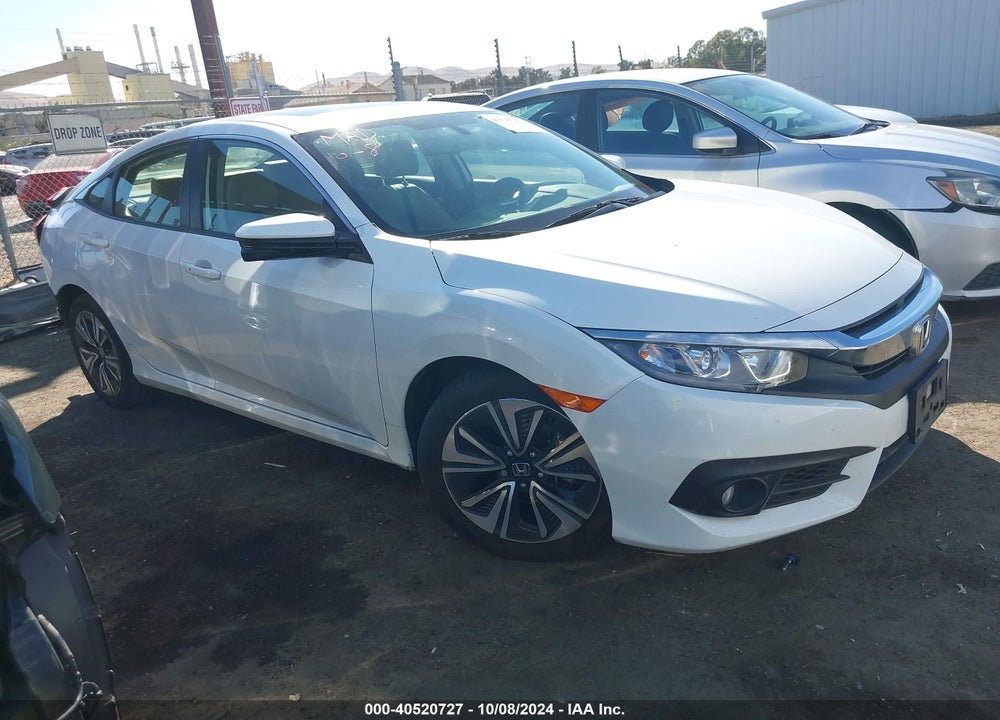 2018 HONDA CIVIC EX-L VIN: JHMFC1F72JX004442