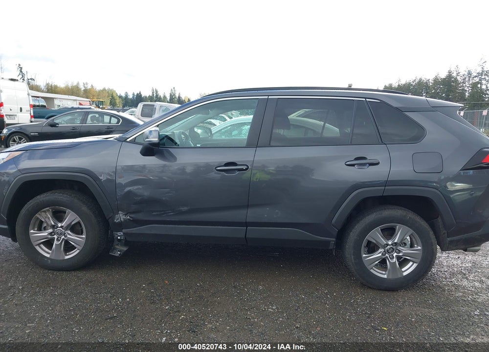 2022 TOYOTA RAV4 XLE VIN: 2T3P1RFV2NW283930