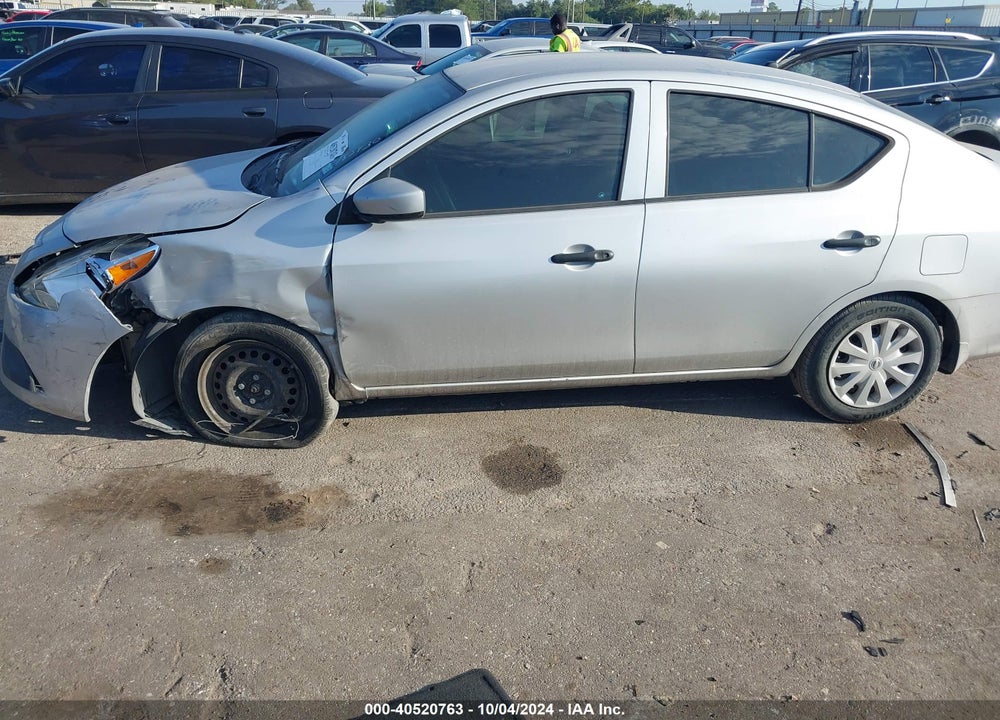 2016 NISSAN VERSA 1.6 S+ VIN: 3N1CN7AP5GL861483