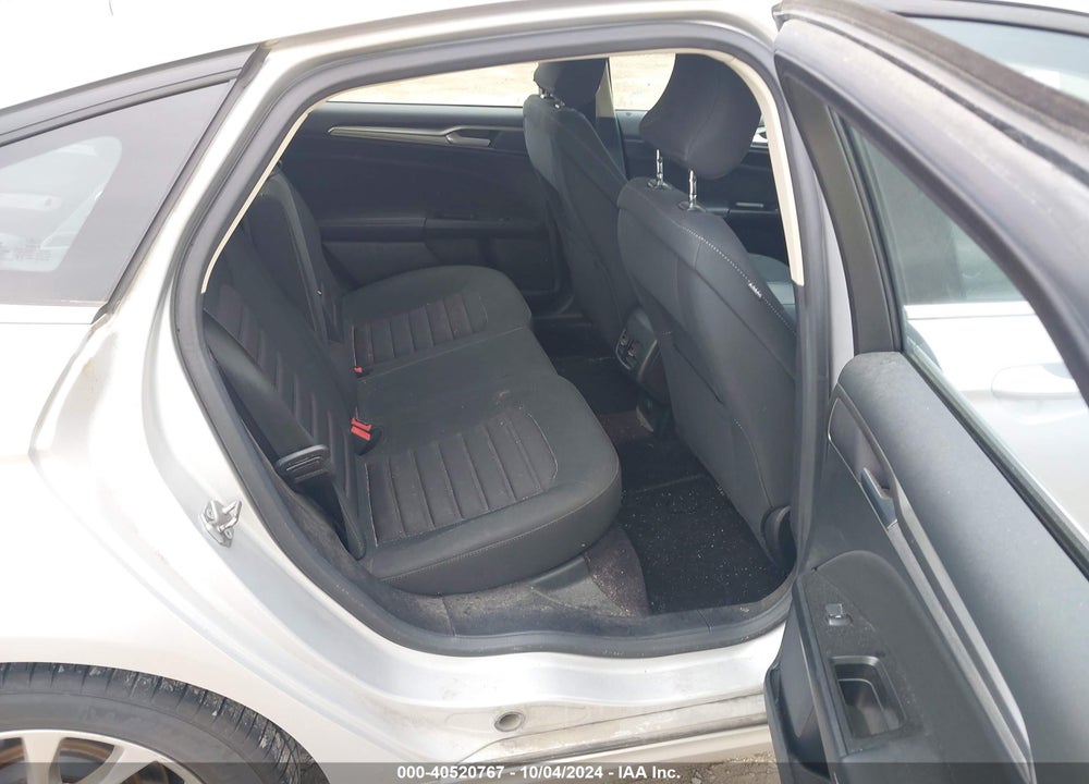 2017 FORD FUSION SE VIN: 3FA6P0H71HR177990