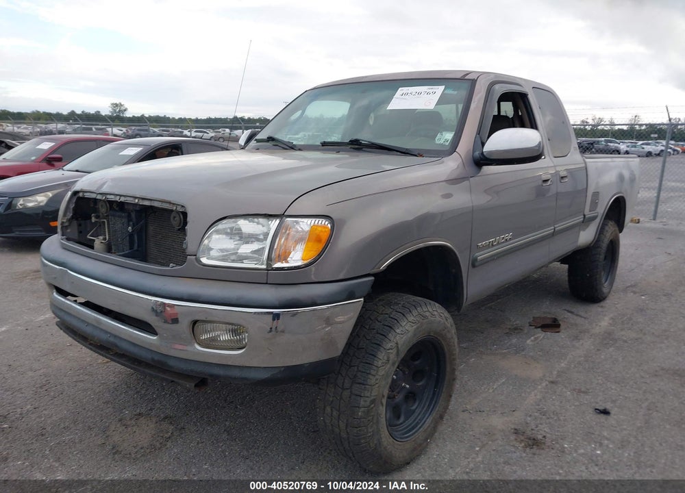 2000 TOYOTA TUNDRA SR5 V8 VIN: 5TBBT4410YS079066