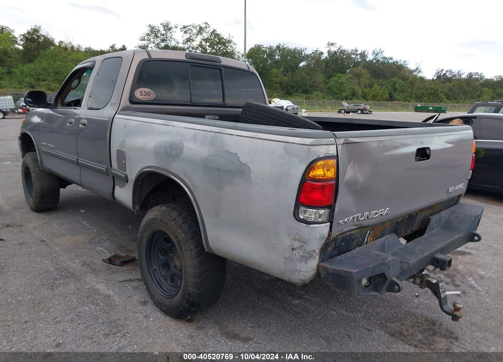 2000 TOYOTA TUNDRA SR5 V8 VIN: 5TBBT4410YS079066