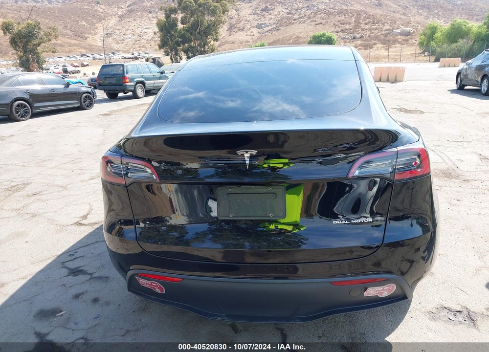 2023 TESLA MODEL Y VIN: 7SAYGDEE9PA114777