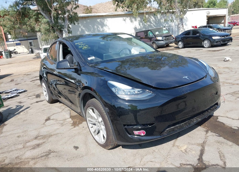 2023 TESLA MODEL Y VIN: 7SAYGDEE9PA114777