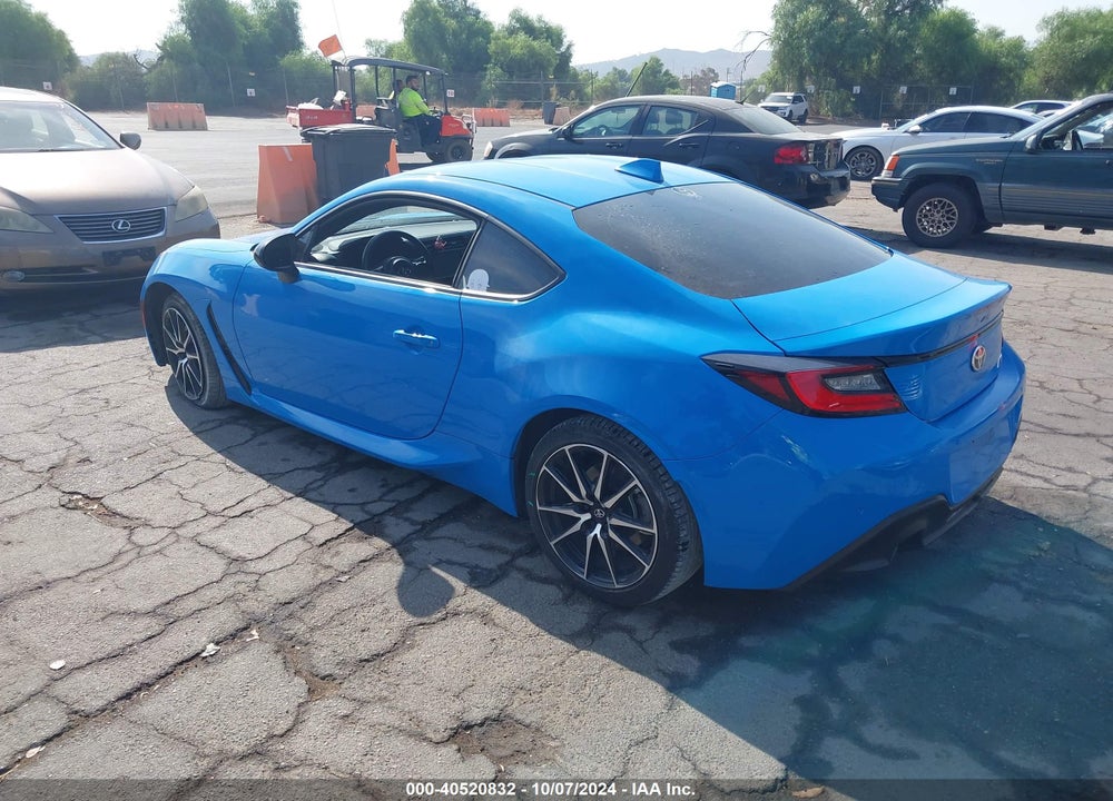 2022 TOYOTA GR86 VIN: JF1ZNBC17N8756626