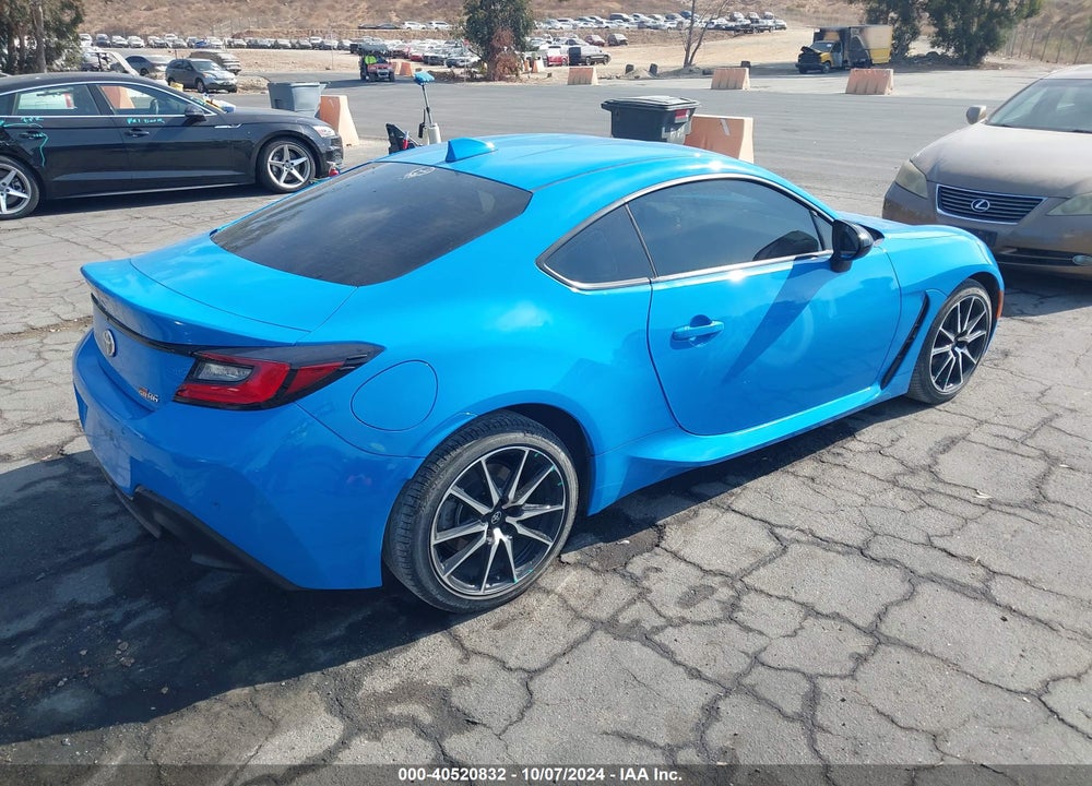 2022 TOYOTA GR86 VIN: JF1ZNBC17N8756626