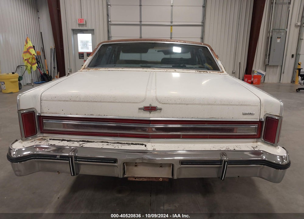 1976 LINCOLN CONTINENTAL VIN: 6Y82A803533