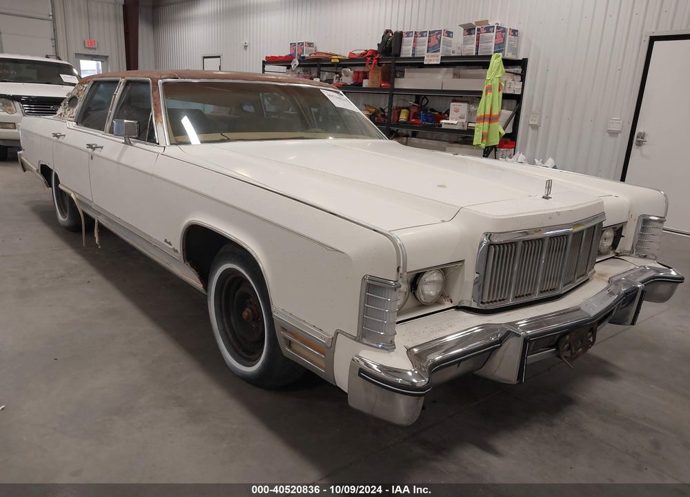 1976 LINCOLN CONTINENTAL VIN: 6Y82A803533
