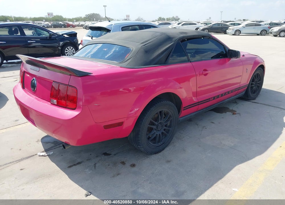 2005 FORD MUSTANG VIN: 1ZVFT84N555197566