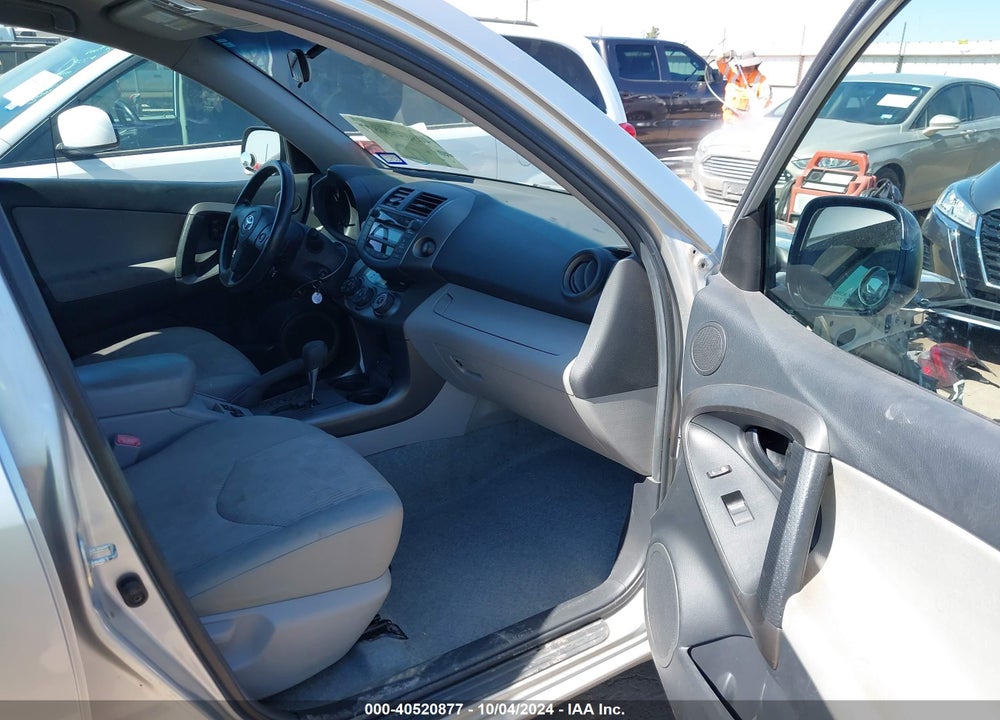 2011 TOYOTA RAV4 VIN: 2T3BF4DVXBW120889