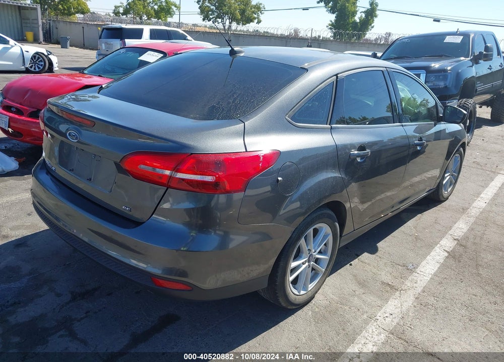 2018 FORD FOCUS SE VIN: 1FADP3F25JL293570