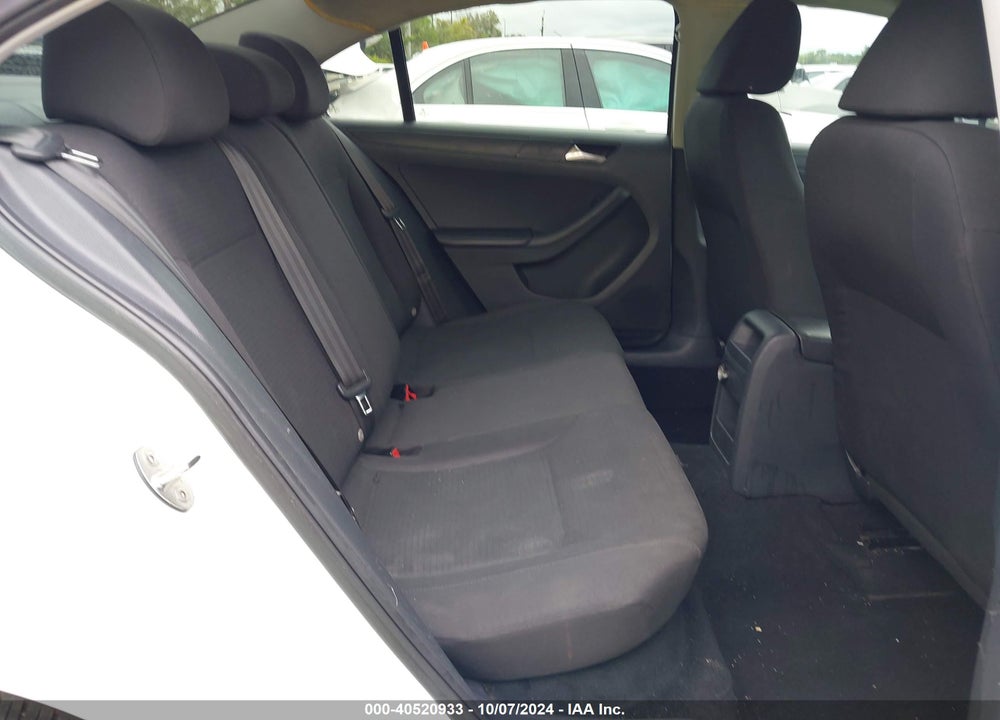 2015 VOLKSWAGEN JETTA 2.0L S VIN: 3VW2K7AJ1FM401854