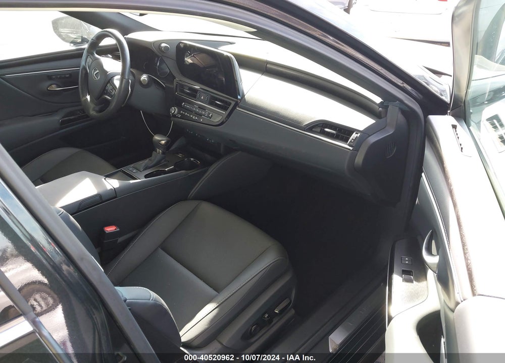 2024 LEXUS ES 300H VIN: 58ADA1C1XRU047541