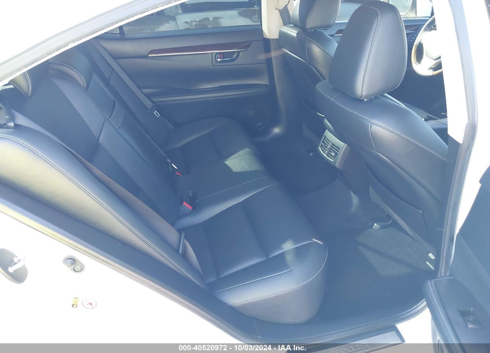 2013 LEXUS ES 350 VIN: JTHBK1GG1D2022786