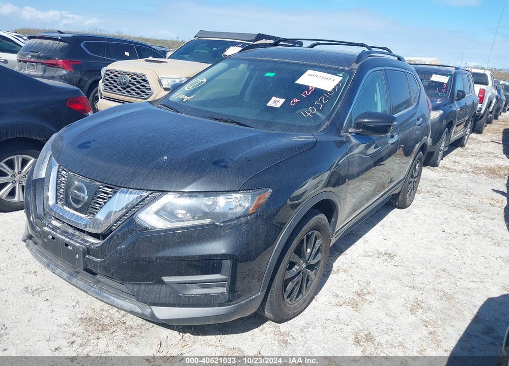 2017 NISSAN ROGUE SV VIN: 5N1AT2MV2HC881559