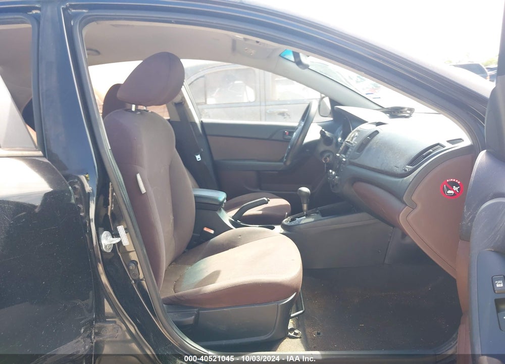 2010 KIA FORTE EX VIN: KNAFU4A29A5089039