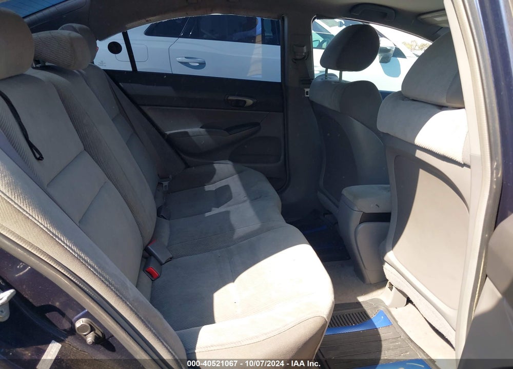 2010 HONDA CIVIC LX VIN: 19XFA1F51AE067487