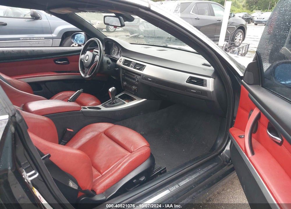 2009 BMW 328I VIN: WBAWR335X9P461300